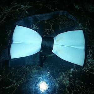 Neck/Bow tie